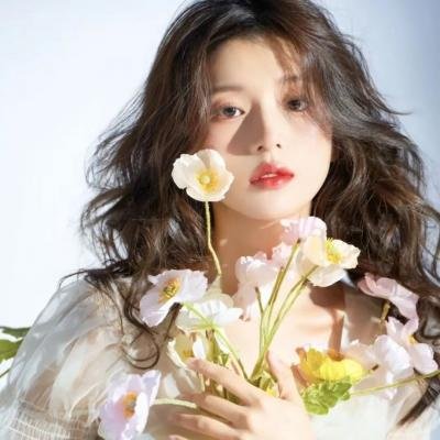 曲线窈窕非梦事